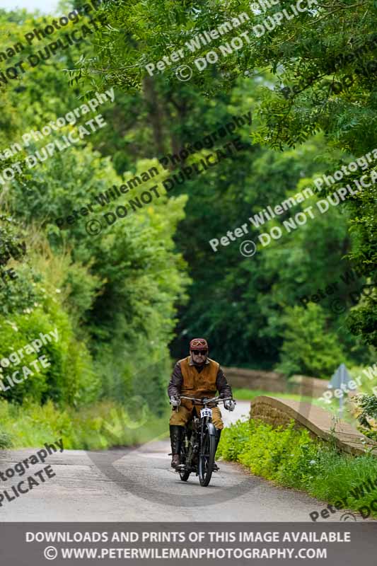 Vintage motorcycle club;eventdigitalimages;no limits trackdays;peter wileman photography;vintage motocycles;vmcc banbury run photographs